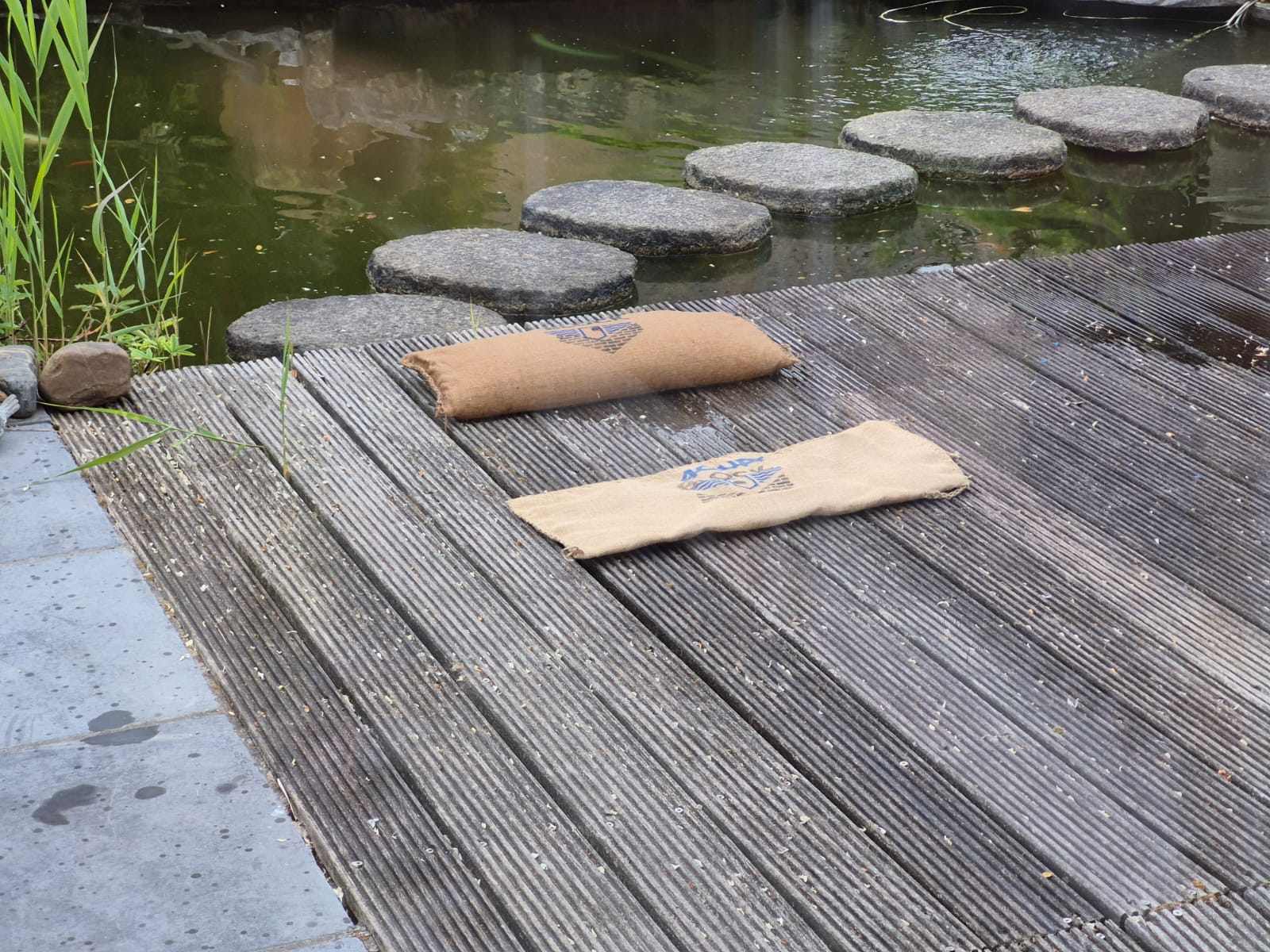 Aquablock voor en na